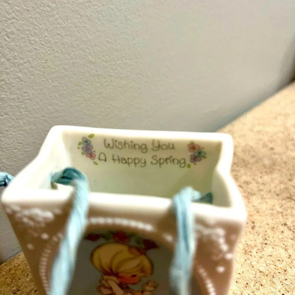 Precious Moments Ceramic Gift Bag - White - Picture 3 of 5